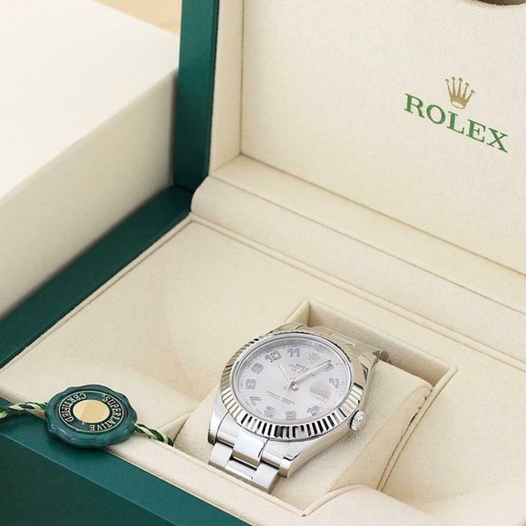 Men's Rolex Datejust II 41mm Watch w/ box cards